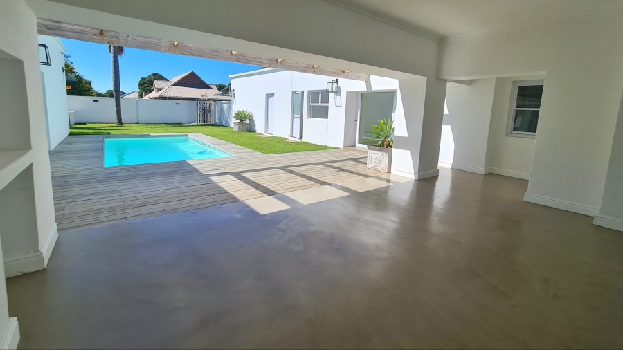 5 Bedroom Property for Sale in Cutty Sark Western Cape